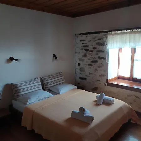 Casa de hóspedes Archontiko Iatridis Mourésion