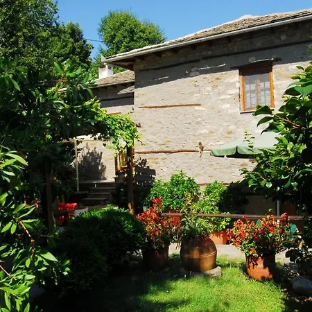 Pensión Archontiko Iatridis Mourésion