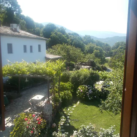 Pensjonat Archontiko Iatridis 3*