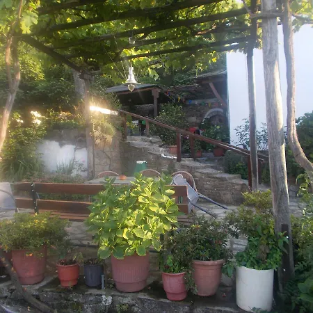 Archontiko Iatridis Mourésion